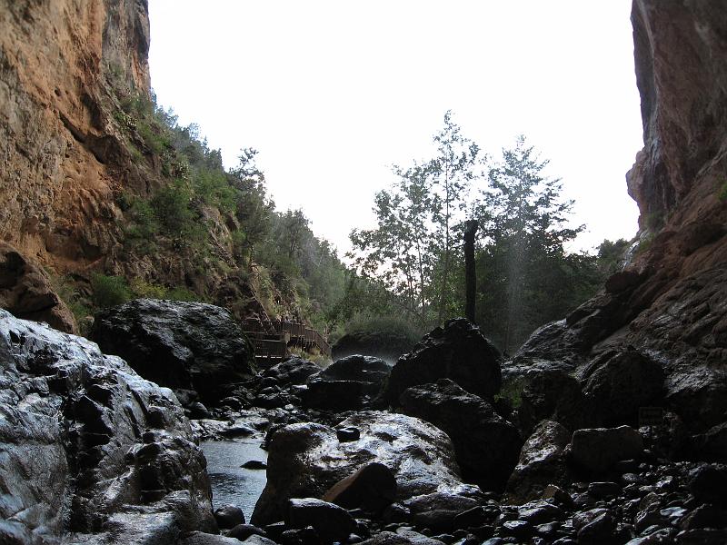 Tonto Natural Bridge 092.jpg